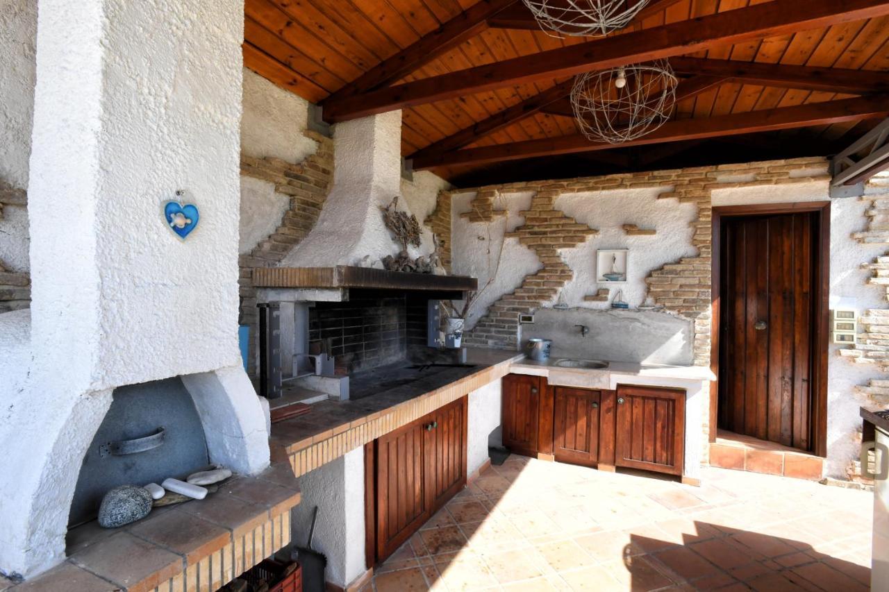 Horizon Luxury Villa 2 Posidhonía Esterno foto